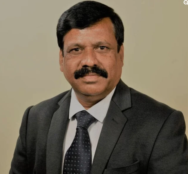 ఉస్మానియా విశ్వవిద్యాలయం ఉపకులపతి ప్రొఫెసర్ డి.రవీందర్