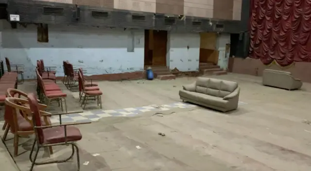 మయూరి థియేటర్