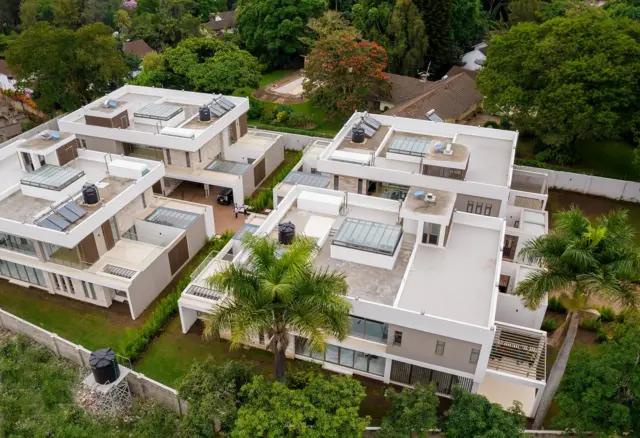 ትካል ከንኣን ካብ ዝሰርሖም ገዛውቲ