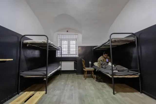 Пленный в камере