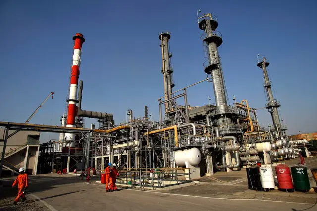 تاسیسات نفت و گاز در پاکستان
