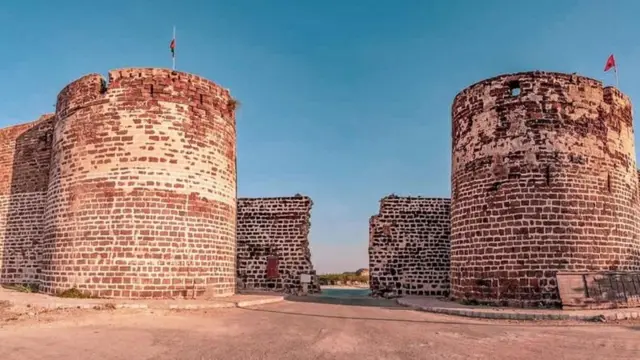 લખતપ બસ્તા બંદરના નામેપણ ઓળખાતું હતું