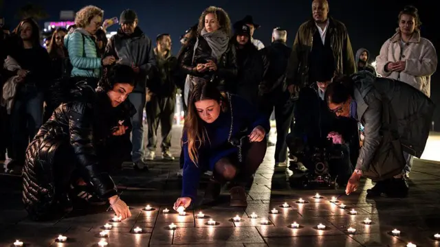 ఆస్ట్రేలియా, సిడ్నీ, బోండై బీచ్‌, హనుకా, యూదులు, కాల్పులు