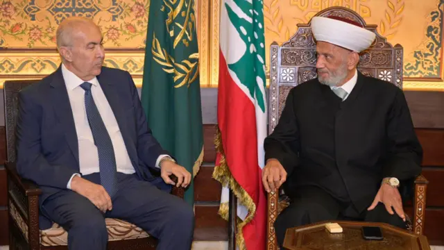 Fouad Makhzoumi with the Mufti of Lebanon, Abdul Latif Derian