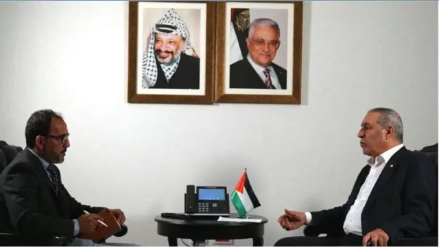 حسين الشيخ متحدثاً لفراس كيلاني