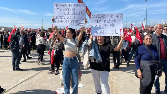 Bir anne ve kızı