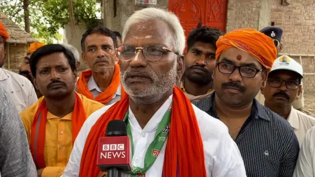 सिवान से जेडीयू उम्मीदवार विजय लक्ष्मी कुशवाहा के पति रमेश कुशवाहा