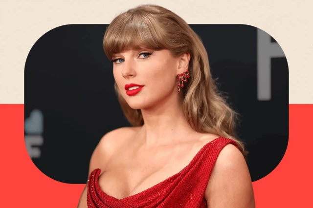 Свифт в красном платье с декольте