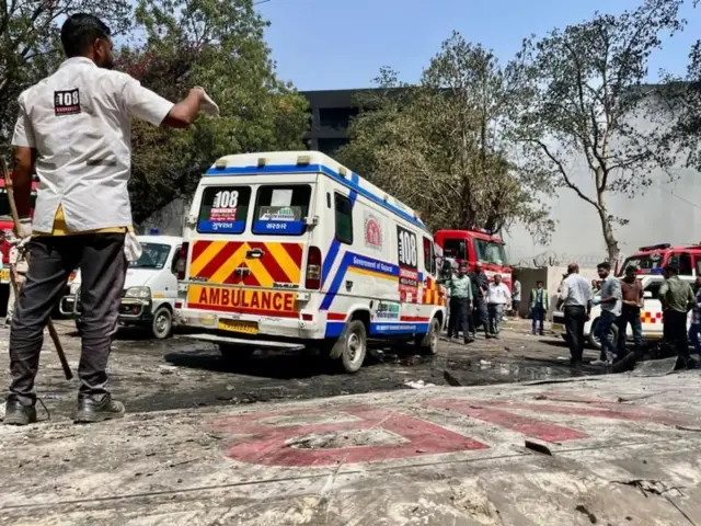 બીબીસી ગુજરાતી, ગુજરાત, બીબીસી, અમદાવાદ, અમદાવાદ પ્લેન ક્રૅશ, ઍર ઇન્ડિયા વિમાન દુર્ઘટના