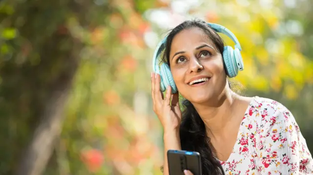 புளூடூத் ஹெட்போன் வெடிக்குமா? அவை வெடிக்காமல் இருக்க என்ன செய்ய வேண்டும்?