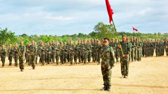 မြင်းခြံခရိုင်အခြေစိုက် PDF တပ်ဖွဲ့ဝင်တချို့ (ပုံဟောင်း)