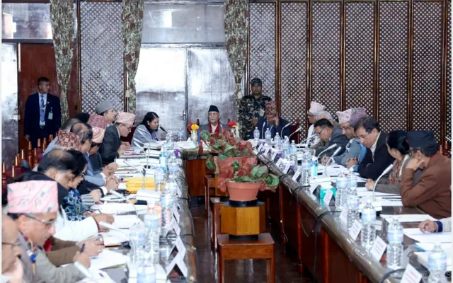 त्रिभुवन विश्वविद्यालयको सिनेटमा प्रधानमन्त्री केपी शर्मा ओली 