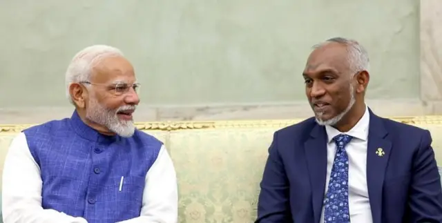 ભારતના વડા પ્રધાન નરેન્દ્ર મોદી અને માલદીવના રાષ્ટ્રપતિ મહમદ મુઇઝ્ઝુ
