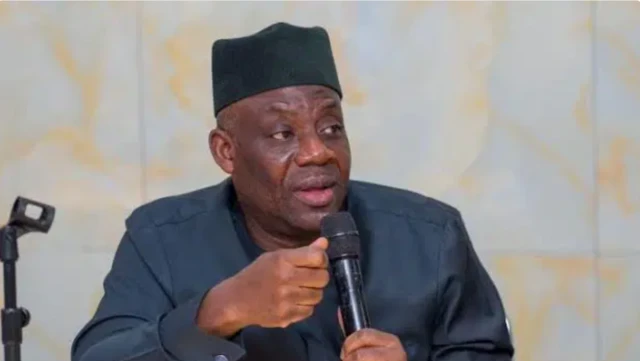 Aworan Minisita fun eto ẹkọ