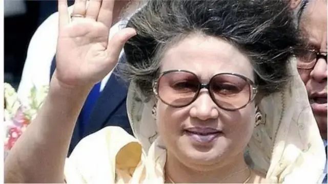 খালেদা জিয়া দীর্ঘদিন ধরেই শারীরিকভাবে অসুস্থ