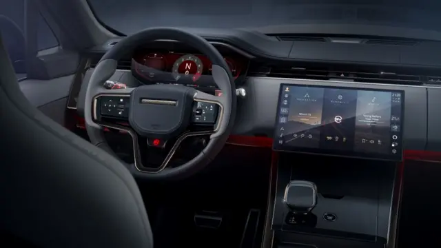 رنج‌روور اسپرت SV