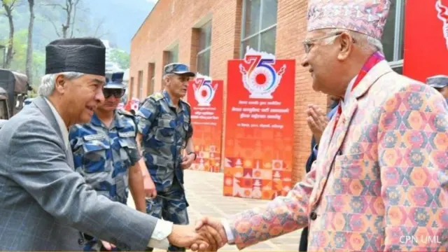 शेरबहादुर देउवा र केपी शर्मा ओली