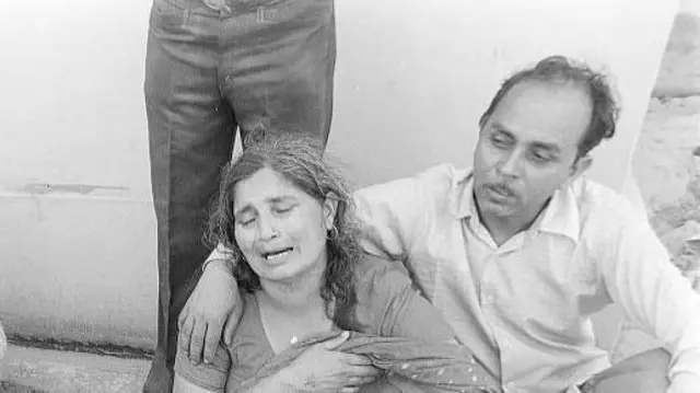 1986 मध्ये हरिद्वारमधल्या कुंभमेळ्यात झालेल्या चेंगराचेंगरीत अनेकांचा मृत्यू झाला.