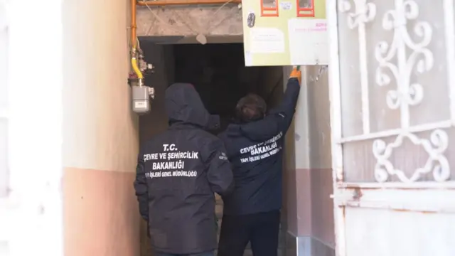 Denetim yapan uzmanlar