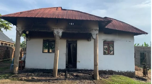 Ibùgbé àwọn akẹ́kọ̀ọ́ tí wọ́n dáná sun