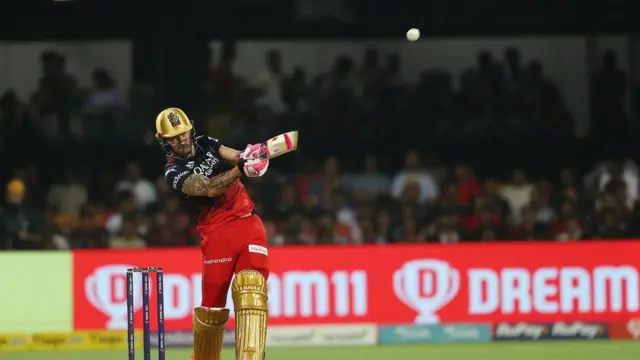 ડુપ્લેસીએ 32 બૉલમાં 45 રન બનાવ્યા