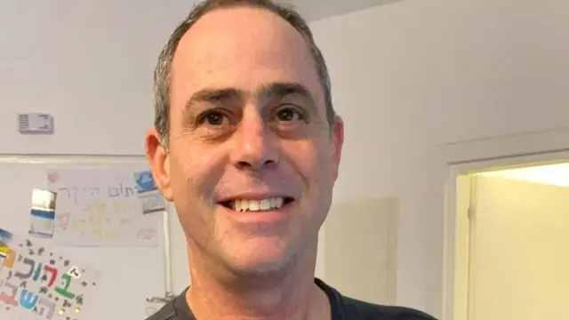 ஹமாஸ் கடத்தி சென்ற இஸ்ரேலிய பணய கைதிகள் யார்?