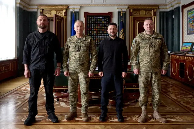 Хмара, Сырский, Зеленский, Драпатый