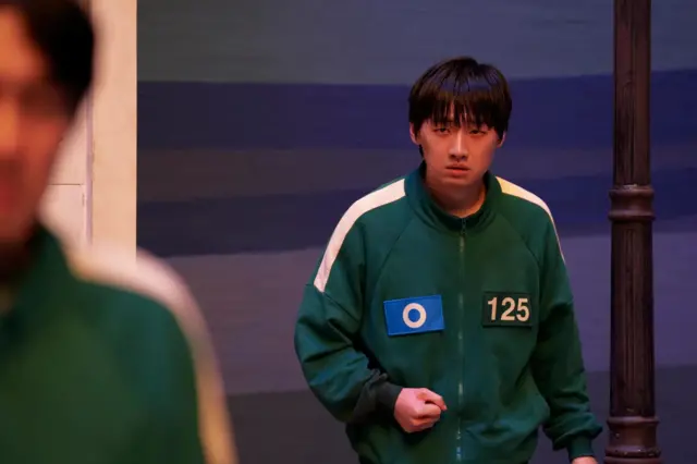 Кадр із серіалу "Гра в кальмара"