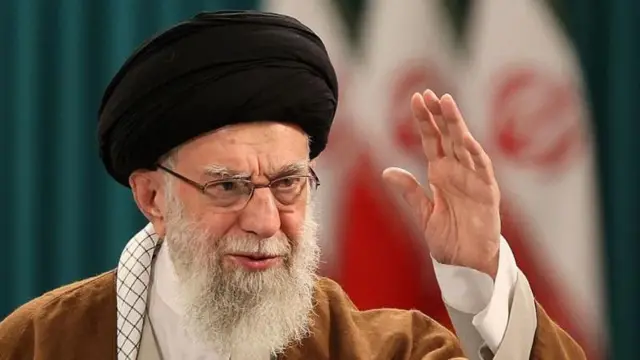 ख़ामनेई
