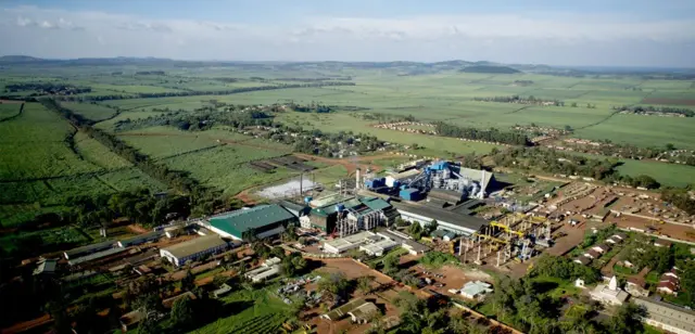 મૂળજી માધવાણી , Mulji Madhwani , ખાંડ , રૂ , ગુજરાત , પોરબંદર , ઇદી અમીન , અર્થતંત્ર , ધંધો , બિઝનેસ , બીબીસી ગુજરાતી 