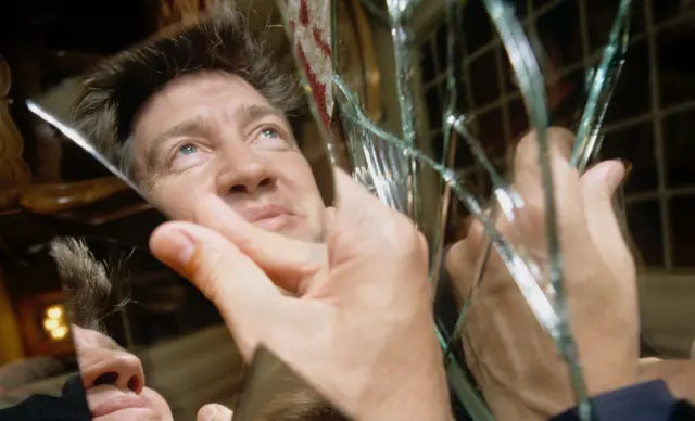 دیوید لینچ در نمایی از فیلم «لینچ/شهر زمرد»