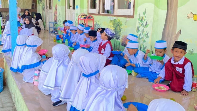 MBG, keracunan, dapur sehat, program mandiri