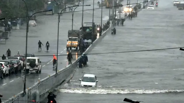 சென்னை வெள்ளம்