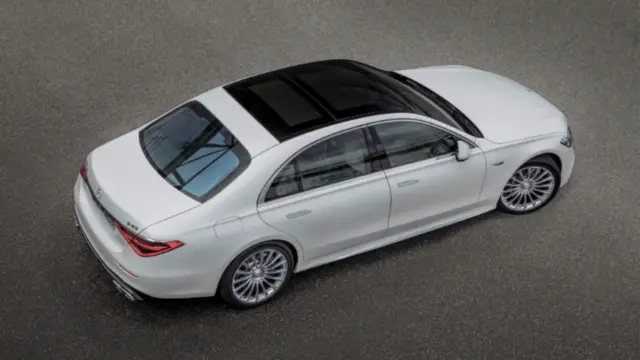 حداکثر سرعت S63 دویست و ۹۰ کیلومتر در ساعت است