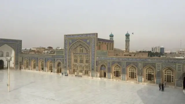 تصویری از مسجد هرات