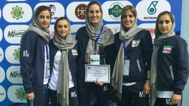 زنان بسکتبالیست