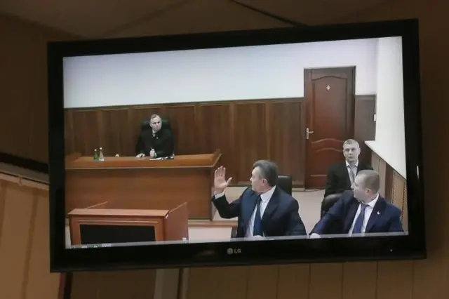 Судовий допит Віктора Януковича у п'ятницю так і не відбувся