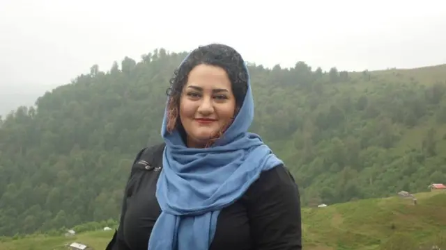 آتنا دائمی