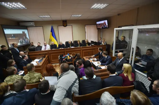 Допит Віктора Януковича завершено.