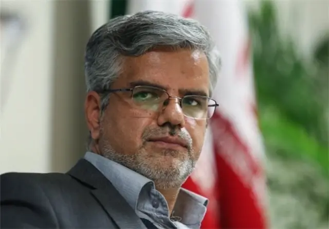 محمود صادقی