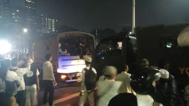 pasukan tambahan pada demo anti Ahok