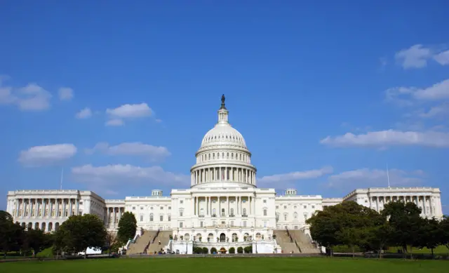 Senato ve Temsilciler Meclisi'nin bulunduğu Amerikan Kongre Binası