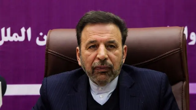 محمود واعظی