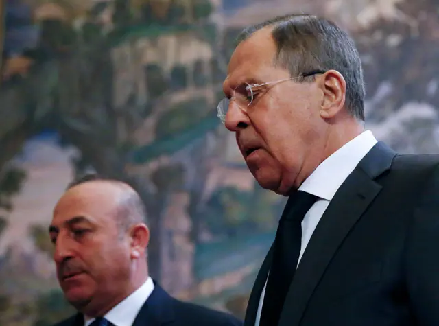 Mevlüt Çavuşoğlu ve Sergey Lavrov
