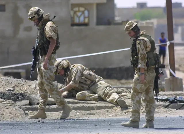 британские солдаты в Ираке