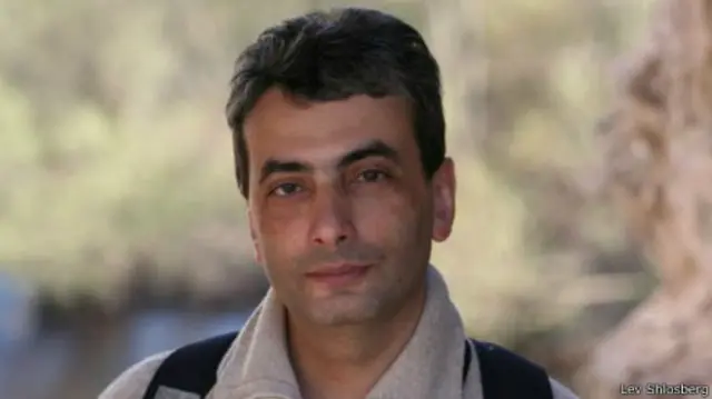 Лев Шлосберг