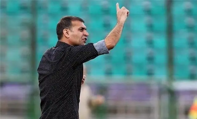 ویسی، سپاهان، فوتبال