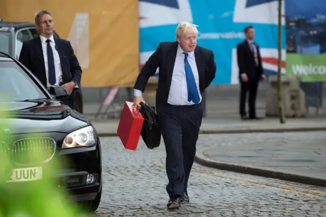 İngiltere Dışişleri Bakanı Boris Johnson