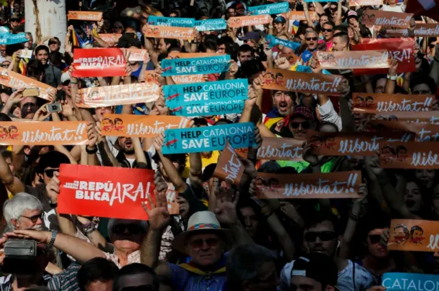 активисты на митинге