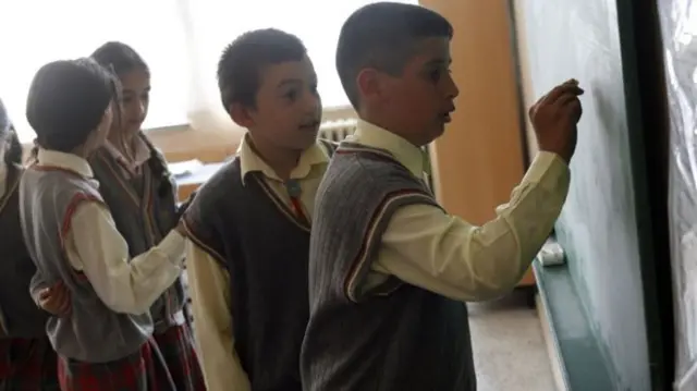 Türkiye'de bazı ilkokul öğrencileri